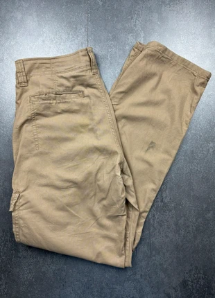 Pantalon cargo beige regular fit Wrangler 32*32 / EU 42, marke: Wrangler, zustand: Sehr gut, größe: W32 | DE 48, 15,00 €, 16,45 € inklusive Vinted-Käuferschutz