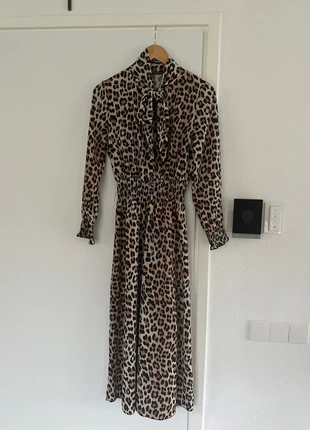 Leuke tijgerjutk musthave by Elia maat s/m, marque: MustHave, état: Très bon état, taille: S / 36 / 8, 6,00 €, 7,00 € Protection acheteurs incluse