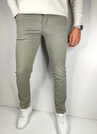 Pantalon kaki vert clair jack&jones W27, marque: Jack & Jones, état: Très bon état, taille: XS, 15,00 €, 16,45 € Protection acheteurs (Pro) incluse