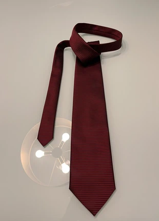 Gravata Bordeaux com riscas, merk: Made In Italy, staat: Heel goed, € 5,00, € 5,95 inclusief Kopersbescherming