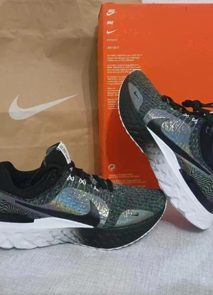 37.5 / 6.5 W / 5 M NIKE React Infinity RN FK 3 PRM neuve neuf, marque: Nike, état: Neuf avec étiquette, taille: 37.5, 59,90 €, 63,60 € Protection acheteurs incluse