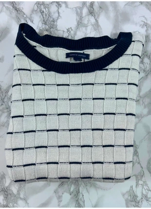 Pull Tommy Hilfiger Blanc / Col rond / Logo brodé / Taille M Femme, marke: Tommy Hilfiger, zustand: Sehr gut, größe: M / 38 / 10, 23,00 €, 24,85 € inklusive Vinted-Käuferschutz