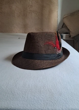 Chapeau, brand: Inconnu, condizioni: Nuovo senza cartellino, taglia: 59, €4.00, €4.90 include la Protezione acquisti