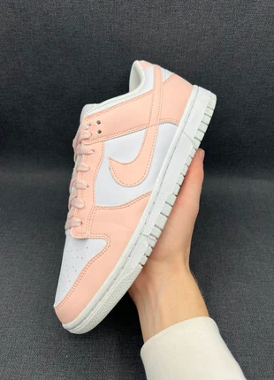 Nike Dunk Low cuir blanc rose 41 (is3548), marque: Nike, état: Très bon état, taille: 41, 75,00 €, 79,45 € Protection acheteurs (Pro) incluse