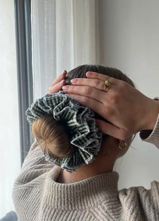 Chouchou scrunchie vichy, marque: cafecreme, état: Neuf avec étiquette, 12,00 €, 13,30 € Protection acheteurs incluse