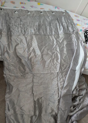 Silver/grey curtains, brand: NO LABEL, condition: Good, size: 200 cm - 249 cm, £5.00, £5.95 includes Buyer Protection