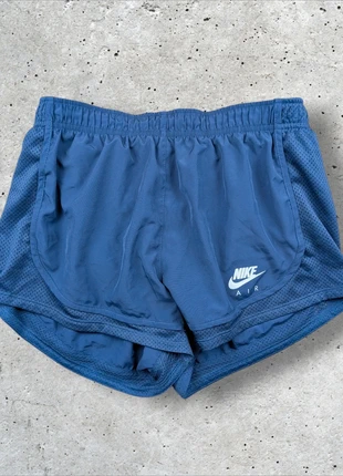 Shorts de running Nike Air Tempo Dri-fit | Violet | Taille M | Femme de, brand: Nike, condition: Very good, size: M / 38 / 10, €13.00, €14.35 includes Buyer Protection