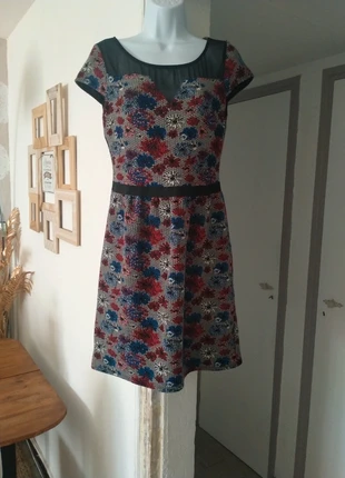 Robe femme, marque: Naf Naf, état: Très bon état, taille: M / 38 / 10, 5,00 €, 5,95 € Protection acheteurs incluse