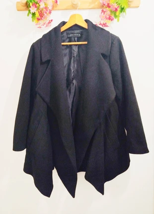 Sublime manteau hiver noir élégant Zara Woman 40 L, marke: Zara, zustand: Sehr gut, größe: L / 40 / 12, 60,00 €, 63,70 € inklusive Vinted-Käuferschutz