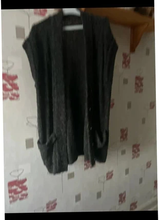 Gilet long noir en maille douce avec poches et boutons - Parfait pour l’hiver, marca: Vintage Dressing, estado: Muy bueno, tamaño: Talla única, 1,99 €, 2,79 € Protección al comprador incluida