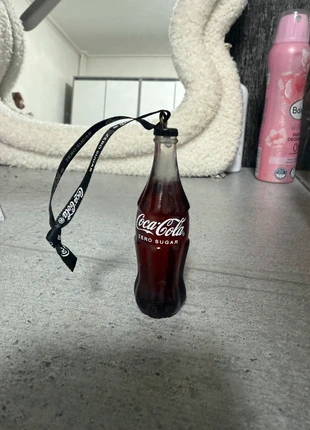 Mcdonalds kerstbal cocacola zero, merk: McDonald's, staat: Als nieuw, € 10,00, € 11,20 inclusief Kopersbescherming