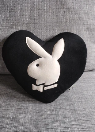 Coussin Playboy, marke: Playboy, zustand: Neu, größe: Sonstige, 17,00 €, 18,55 € inklusive Vinted-Käuferschutz
