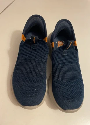 Sketchers - chaussures sport pour l’enfant - taille 28, marke: Skechers, zustand: Sehr gut, größe: 28, 8,00 €, 9,10 € inklusive Vinted-Käuferschutz