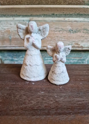 Set van 2 betonlook stenen engelen, merk: vanEtje Stoer wonen Collectie, staat: Nieuw met prijskaartje, € 11,95, € 13,25 inclusief Kopersbescherming