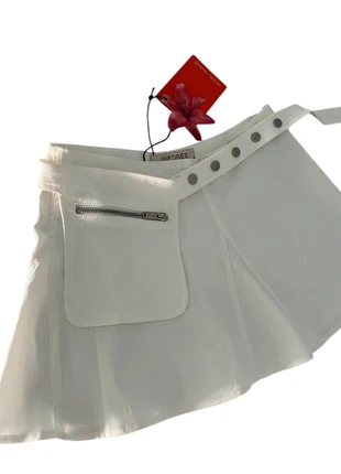 Mango white Mini skirts, marque: Mango, état: Neuf avec étiquette, taille: S / 36 / 8, 8,00 €, 9,10 € Protection acheteurs (Pro) incluse