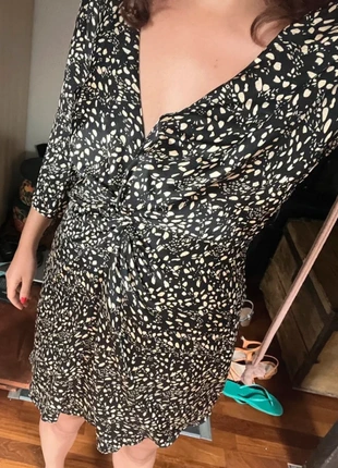 Robe Bash, brand: Ba&sh, condition: Very good, size: L / 40 / 12, €35.00, €37.45 includes Buyer Protection