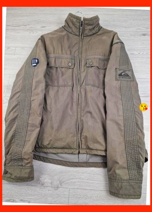 Blouson Quiksilver homme Taille M en parfait état, brand: Quiksilver, condizioni: Ottime, taglia: M, €19.00, €20.65 include la Protezione acquisti