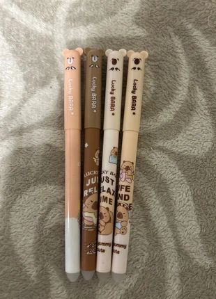 Stylo Gel Capybara, brand: Legami, condition: New with tags, €12.00, €13.30 includes Buyer Protection