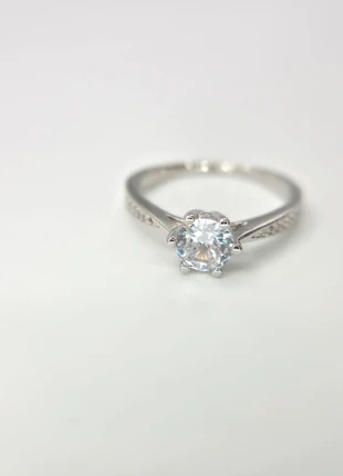 💍 Elegant 1 Carat Round Cubic Zirconia Engagement Ring Size 9 19mm R1/2 EUR 60, condition: New without tags, size: 19 mm / R½, £9.99, £11.19 includes Buyer Protection