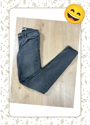 Pantalon Jean Levi’s femme 710 Super Skinny taille W25 L30, brand: Levi's, condition: Very good, size: Other, €13.00, €14.35 includes Buyer Protection