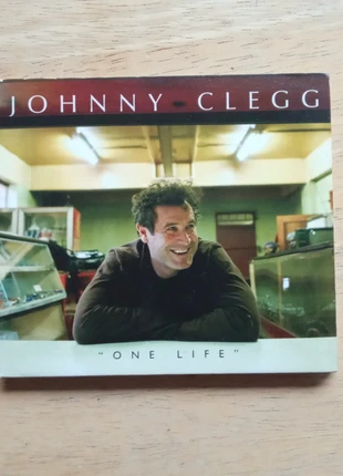 Johnny Clegg, One Life, condizioni: Ottime, €3.00, €3.85 include la Protezione acquisti