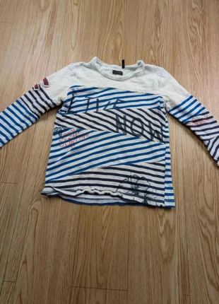 T-shirt manches longues IKKS – Unisexe – Taille 4 ans – 100 % coton – Très bon état, marca: IKKS, estado: Muito bom, tamanho: 4 anos / 104 cm, €2.20, €3.01 inclui Proteção do Comprador Pro