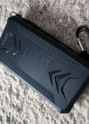 Batterie externe solaire EAGET – 20 000 mAh, marque: Eaget, état: Neuf sans étiquette, 60,00 €, 63,70 € Protection acheteurs incluse