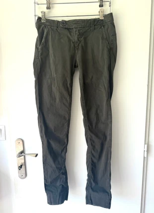 Joli pantalon ajusté vert kaki TrueNYC, brand: TrueNYC, condition: Good, size: S / 36 / 8, €5.00, €5.95 includes Buyer Protection