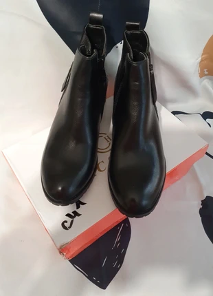 Bottines, marca: CHC-Shoes, estado: Muito bom, tamanho: 37, €15.00, €16.45 inclui Proteção do Comprador Pro