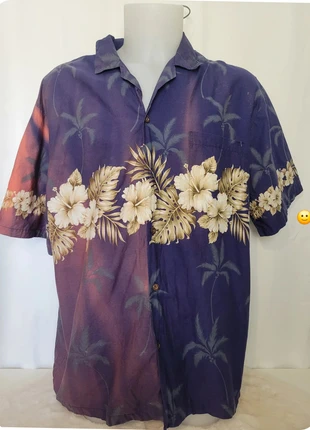chemise Hawaïenne motif fleur taille xl /xxl en très bon état, merk: Vintage Dressing, staat: Heel goed, maat: XL, € 15,50, € 16,98 inclusief Kopersbescherming