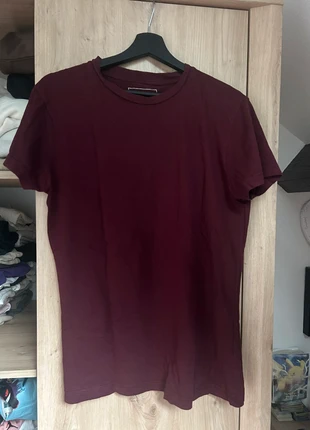 t-shirt mauve pull&bear, marque: Pull & Bear, état: Bon état, taille: S, 2,00 €, 2,80 € Protection acheteurs incluse