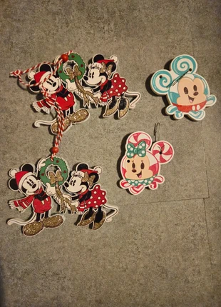 Disney mickey mouse ornamenten hout, merk: Disney, staat: Heel goed, € 6,00, € 7,00 inclusief Kopersbescherming