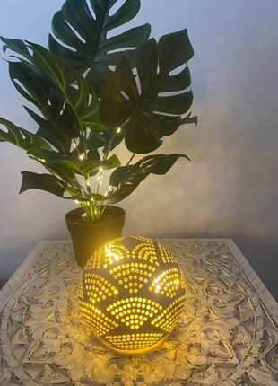 Lampe boule à piles grise et doré - neuve, condizioni: Nuovo con cartellino, €10.00, €11.20 include la Protezione acquisti