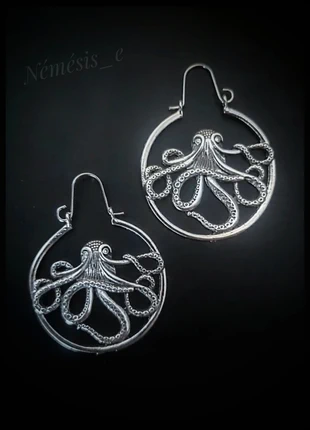 Boucles d'oreilles Créoles Pieuvre 🖤 Argenté, marque: India Spirit, état: Neuf sans étiquette, 10,50 €, 11,73 € Protection acheteurs (Pro) incluse