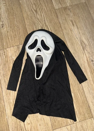 Scream masker, merk: Scream, staat: Nieuw zonder prijskaartje, maat: Universeel, € 15,00, € 16,45 inclusief Kopersbescherming