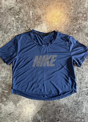 T shirt sport bleu femme Nike taille S Camiseta deporte mujer T shirt sport donna Sportshirt Damen, marca: Nike, estado: Muito bom, tamanho: S / 36 / 8, €14.00, €15.40 inclui Proteção do Comprador