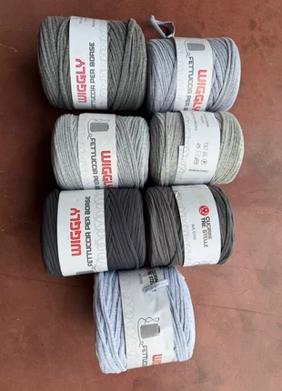 Fettuccia per borse (600g), brand: Lycra, condizioni: Nuovo con cartellino, €4.00, €4.90 include la Protezione acquisti