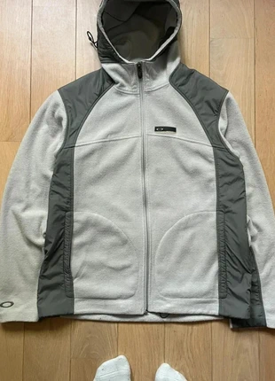 Veste Oakley Polaire Red Label Yeti Fleece Vintage Archive Gris Style Gorpcore Y2K, marque: Oakley, état: Très bon état, taille: L, 75,00 €, 79,45 € Protection acheteurs incluse