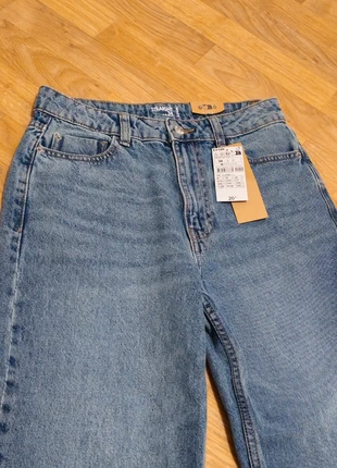 Jean Kiabi straight taille haute – Taille 34 - neuf avec étiquette 🏷, marke: Kiabi, zustand: Neu, mit Etikett, größe: XS / 34 / 6, 12,00 €, 13,30 € inklusive Vinted-Käuferschutz