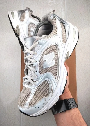 Baskets Sneackers New Balance 530 Running << White Sylver Grey >> Taille 38.5, marque: New Balance, état: Très bon état, taille: 38.5, 65,00 €, 68,95 € Protection acheteurs (Pro) incluse