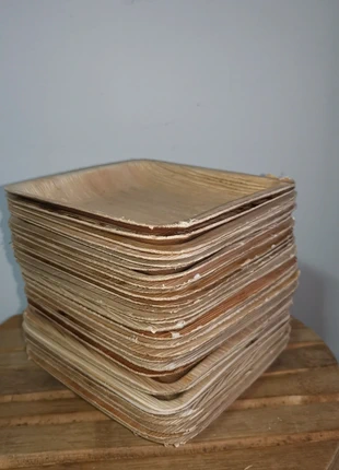 30 assiettes bambou, marque: Wedding, état: Neuf sans étiquette, 12,00 €, 13,30 € Protection acheteurs incluse