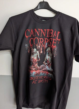 T-shirt nera | Cannibal Corpse | Butchered at Birth, condizioni: Ottime, taglia: L, €13.00, €14.35 include la Protezione acquisti Pro