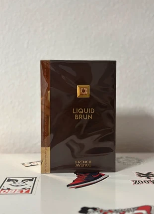 French Avenue Liquid Brun 100ml Eau de Parfum, marque: French avenue, état: Neuf avec étiquette, 34,00 €, 36,40 € Protection acheteurs incluse