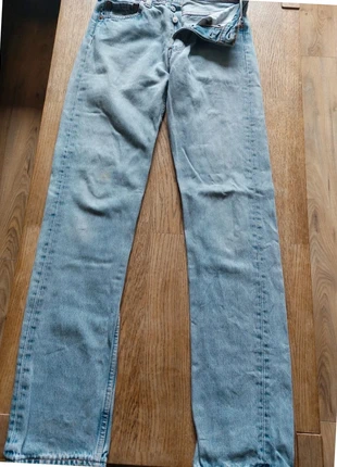 Jean Levi's 501 ,bleu clair. W28 L34. Taille 35cm. Fabrication USA. Années 1990/2000, marque: Levi's, état: Satisfaisant, taille: W28 | FR 38, 38,50 €, 41,13 € Protection acheteurs incluse