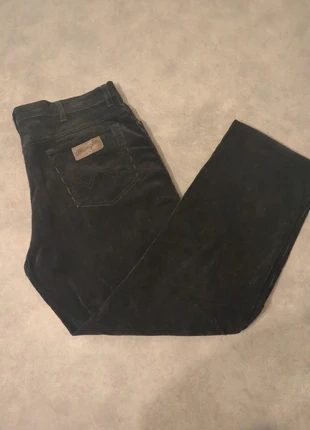 Jeans velours côtelé Wrangler W40 L30 noir 100% coton, brand: Wrangler, condition: Very good, size: W40, €18.99, €20.64 includes Buyer Protection Pro