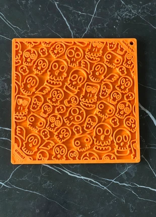 Tapis de léchage Lickimat Sodapup orange crânes halloween, marque: Sodapup, état: Neuf sans étiquette, 8,50 €, 9,63 € Protection acheteurs incluse
