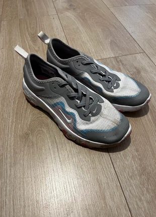 Nike trainers, brand: Nike, condition: Very good, size: 2 junior | EU 34, £10.00, £11.10 includes Buyer Protection