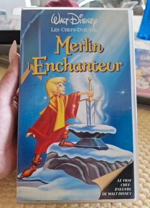 VHS Disney – Merlin l’Enchanteur (1963), zustand: Sehr gut, 2,00 €, 2,80 € inklusive Vinted-Käuferschutz