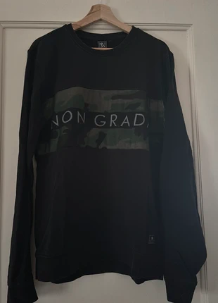 Heren trui, marque: Non Grada, état: Très bon état, taille: L, 4,00 €, 4,90 € Protection acheteurs incluse