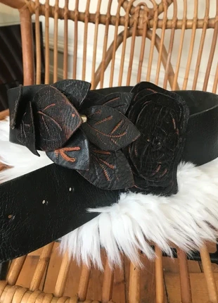 Ceinture XXl vintage cuir, merk: Vintage, staat: Heel goed, maat: 115 cm, € 12,00, € 13,30 inclusief Kopersbescherming